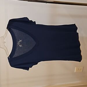Old Navy soft v neck tee